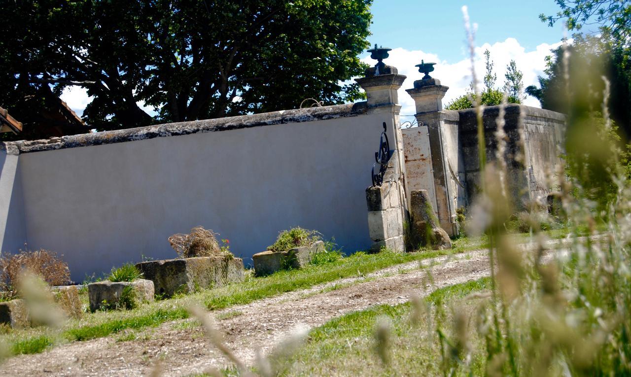 Le Mas Marguerite Arles Eksteriør bilde